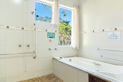 Portal do Sol hotel fazenda chalés adaptados para necessidades especiais com hidro