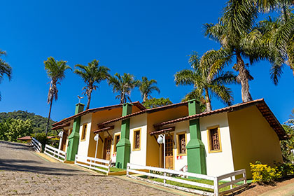 Portal do Sol hotel fazenda chalés adaptados para necessidades especiais com hidro