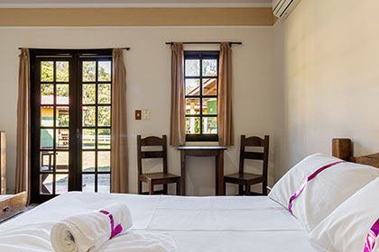 Portal do Sol hotel fazenda chalés unitários